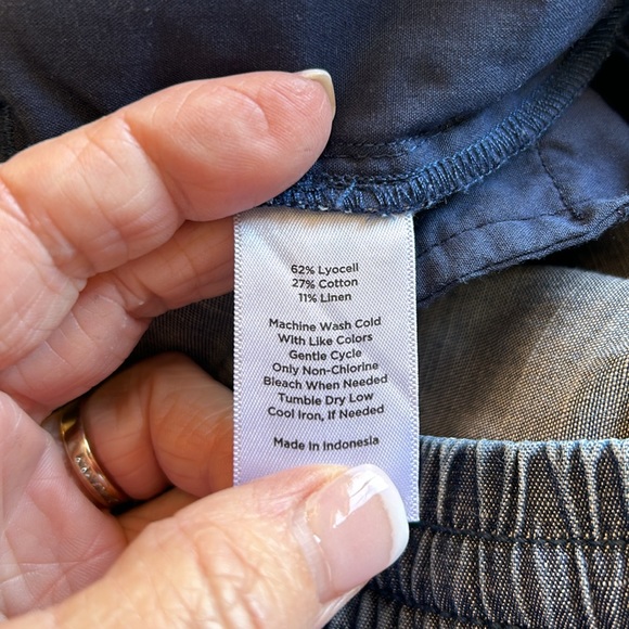 Talbots Lyocell linen blend Chambray Pants szM - Picture 13 of 14